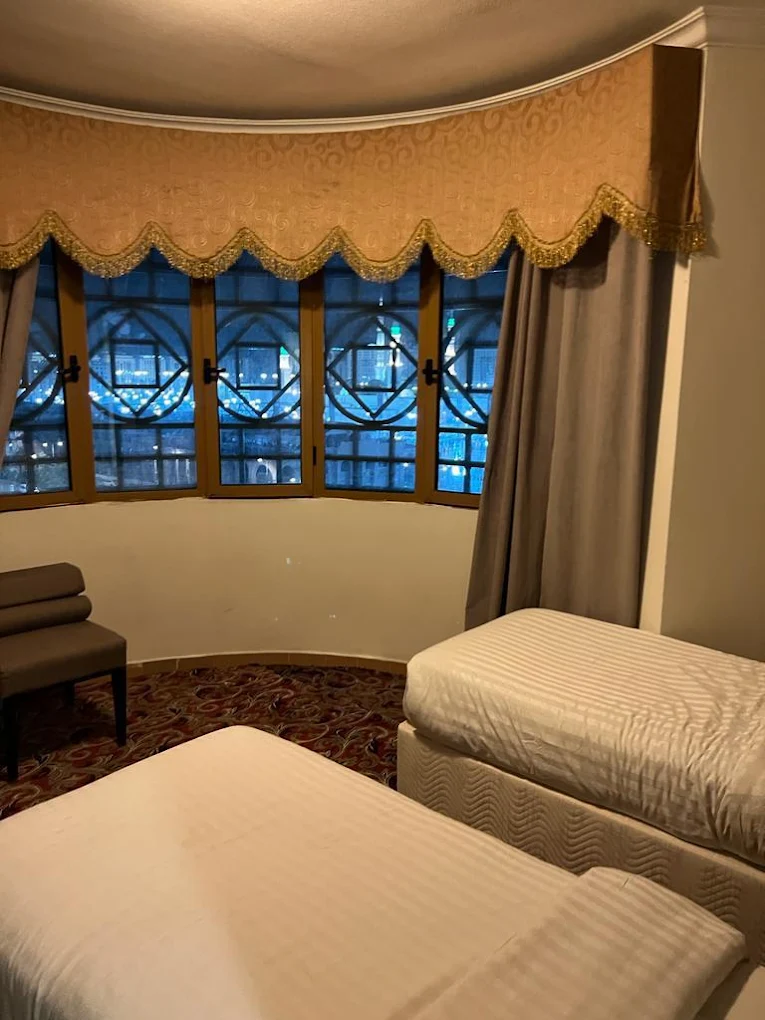 hotel-image